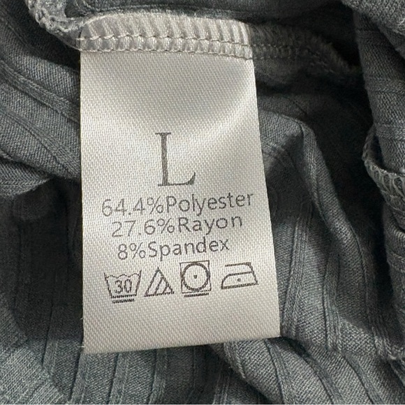 Gray Ribbed Short Sleeve Romper. Grey. Size L. New. - Picture 6 of 10